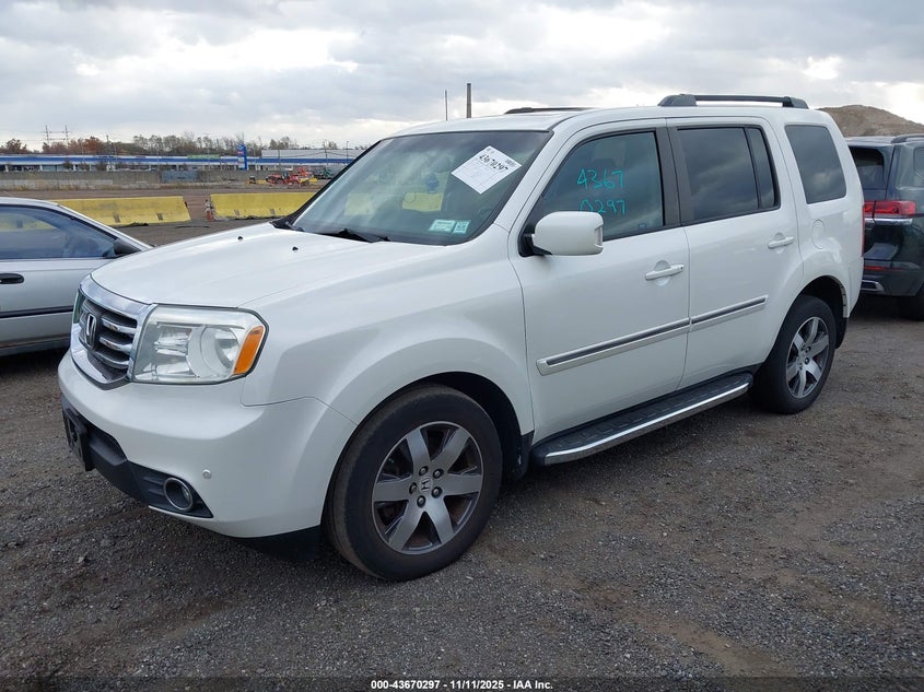 5FNYF4H98CB077121 2012 HONDA PILOT photo no. 2
