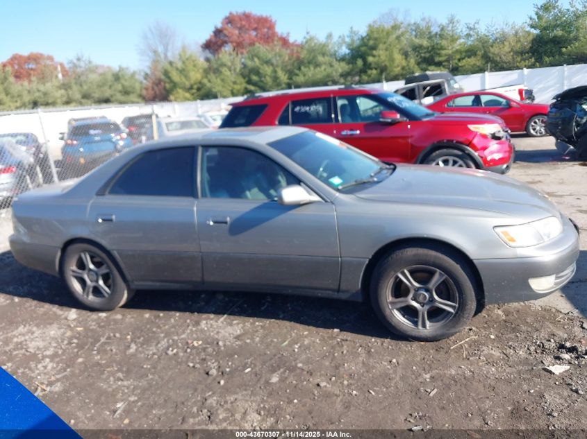 1999 Lexus Es 300 VIN: JT8BF28G2X5067800 Lot: 43670307