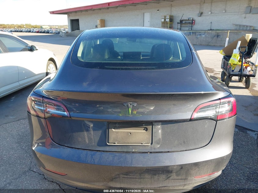2022 Tesla Model 3 Rear-Wheel Drive VIN: 5YJ3E1EA5NF286880 Lot: 43670354