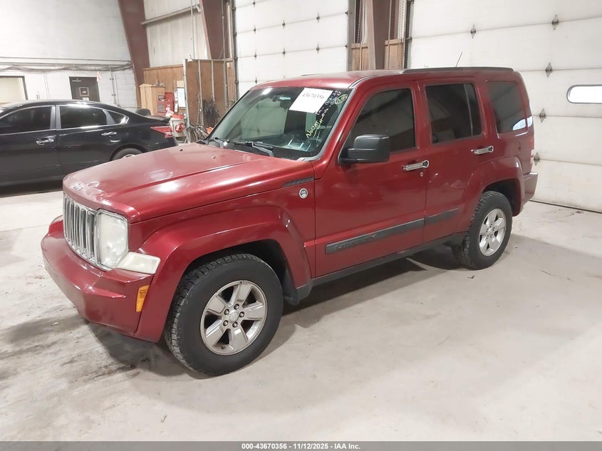 1C4PJMAK9CW210035 2012 JEEP LIBERTY (NORTH AMERICA) photo no. 2