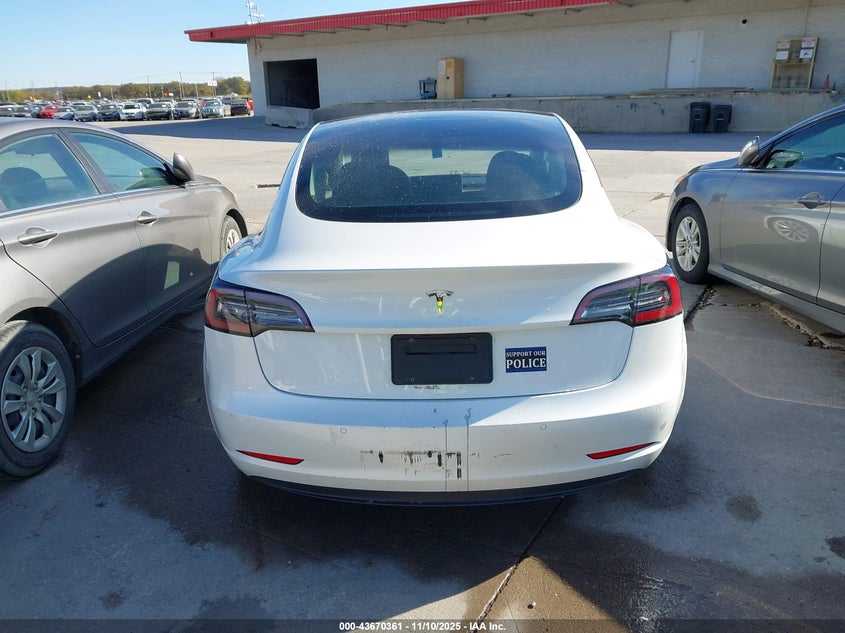 2022 Tesla Model 3 Rear-Wheel Drive VIN: 5YJ3E1EA1NF190521 Lot: 43670361