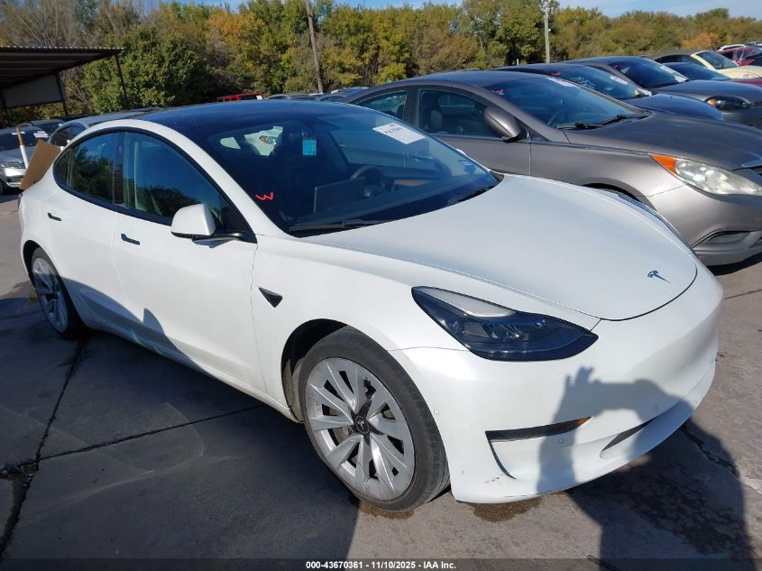 TESLA MODEL 3 REAR-WHEEL DRIVE