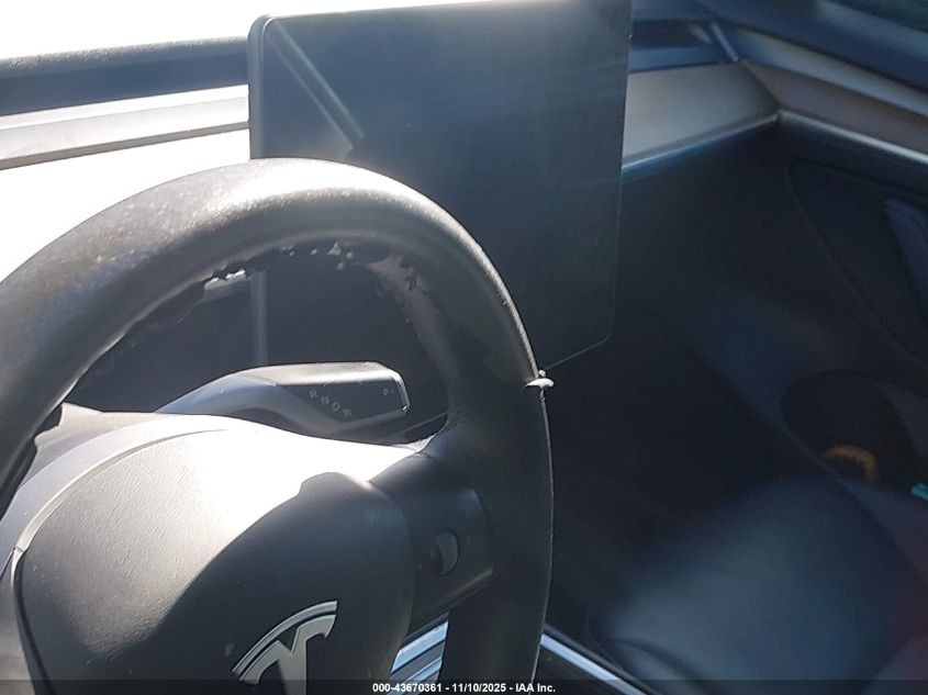 2022 Tesla Model 3 Rear-Wheel Drive VIN: 5YJ3E1EA1NF190521 Lot: 43670361