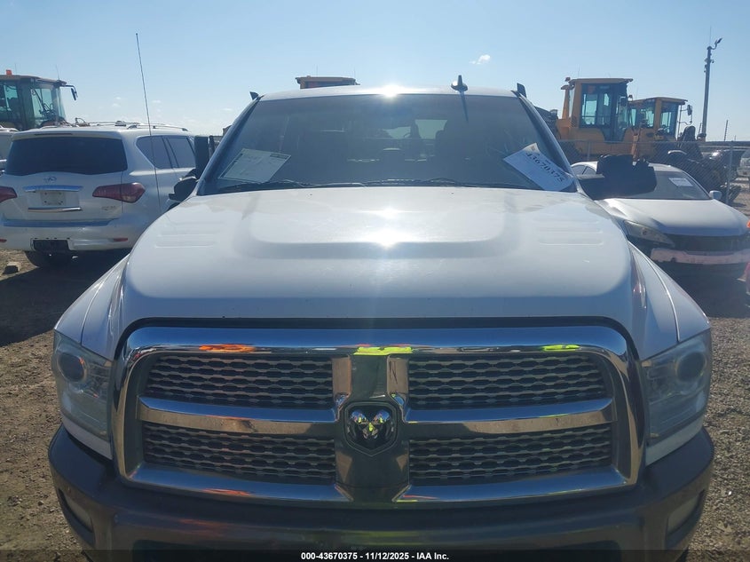 2014 Ram 3500 Laramie VIN: 3C63R3EL8EG327084 Lot: 43670375