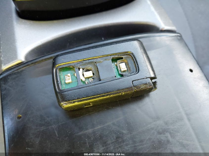 2007 Toyota Prius VIN: JTDKB20U577576413 Lot: 43670386