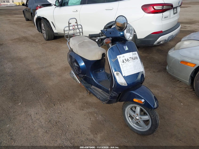 ZAPM448F095016283 2009 Vespa Lx 150 auction photo 1