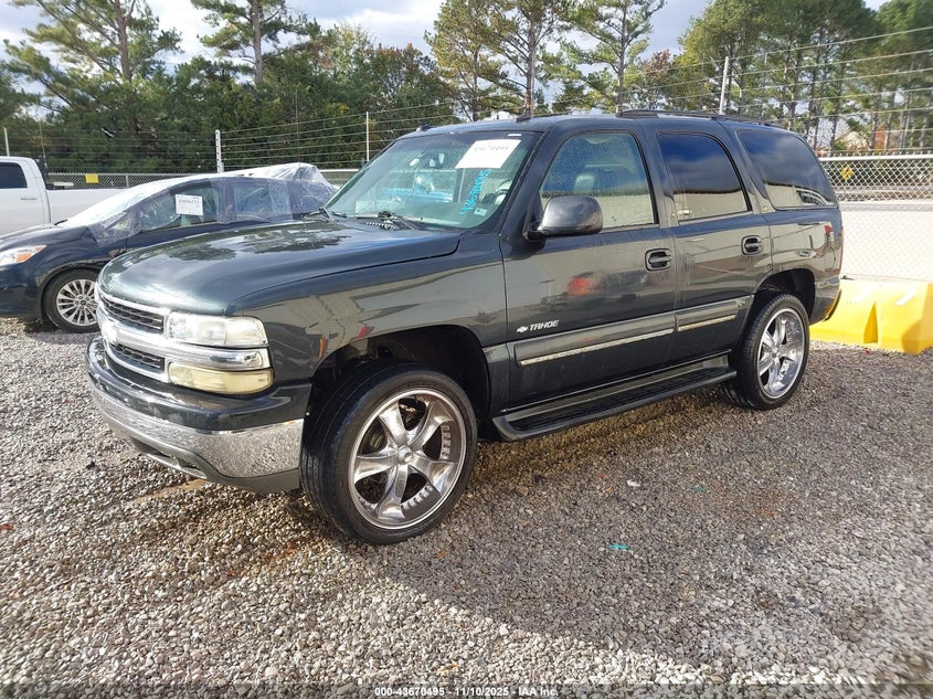 1GNEC13Z93J187533 2003 CHEVROLET TAHOE photo no. 2