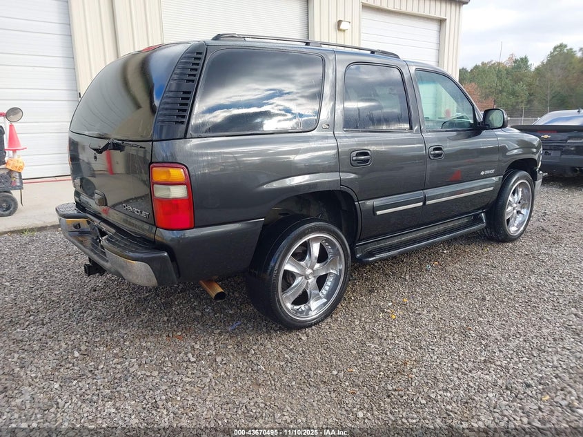 1GNEC13Z93J187533 2003 CHEVROLET TAHOE photo no. 4