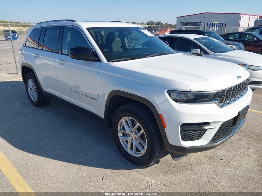 JEEP GRAND CHEROKEE LAREDO 4X4