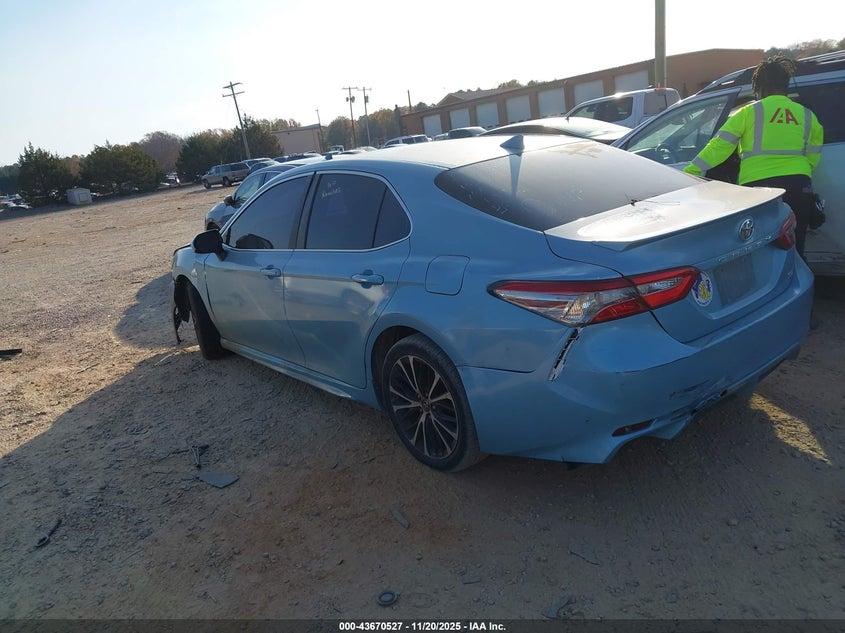 4T1B11HKXKU696732 2019 TOYOTA CAMRY photo no. 3