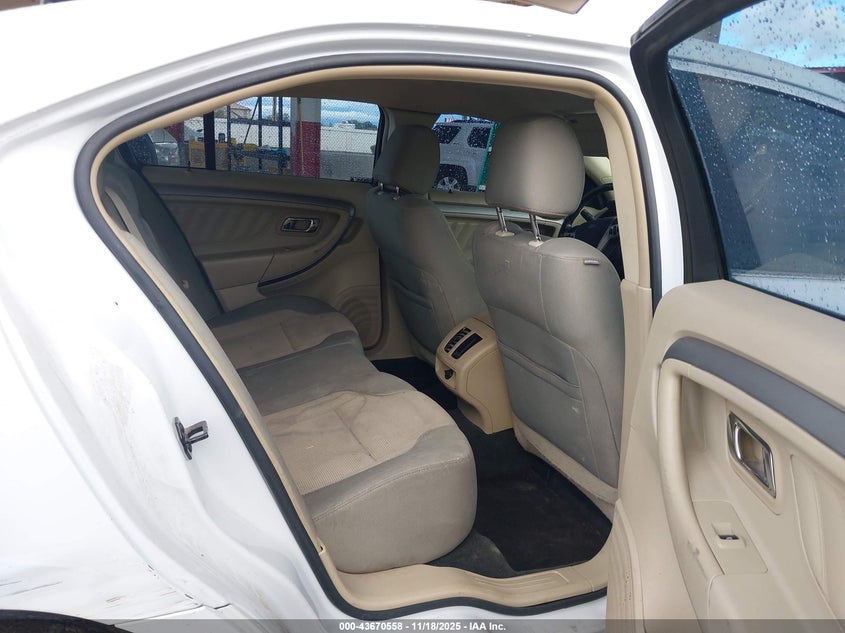1FAHP2E86EG175625 2014 FORD TAURUS photo no. 8