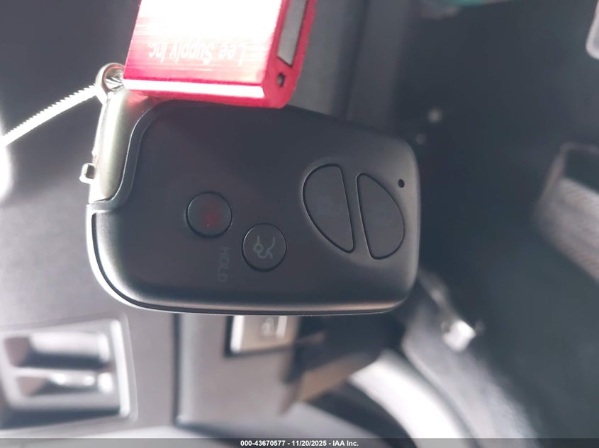 2011 Lexus Is 350C VIN: JTHFE2C28B2506623 Lot: 43670577