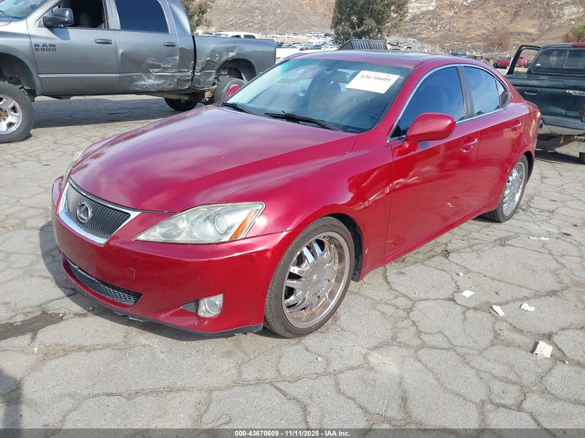 JTHBK262565018754 2006 LEXUS IS photo no. 2