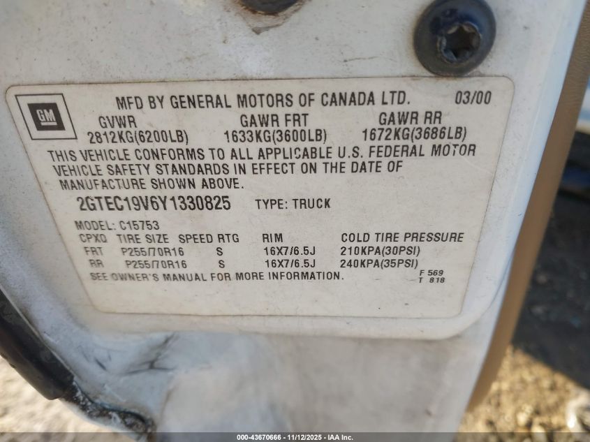 2000 GMC Sierra 1500 Sl VIN: 2GTEC19V6Y1330825 Lot: 43670666