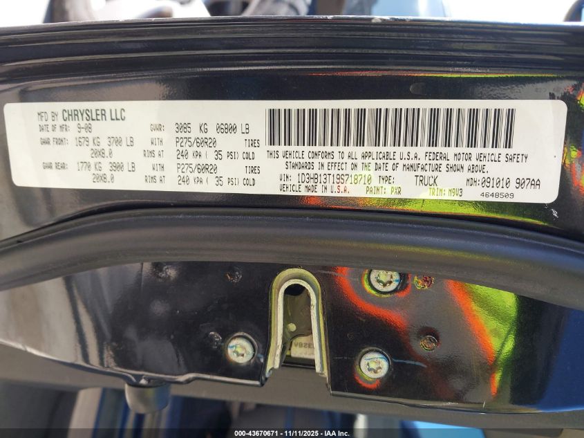 2009 Dodge Ram 1500 Slt/Sport/Trx VIN: 1D3HB13T19S718710 Lot: 43670671