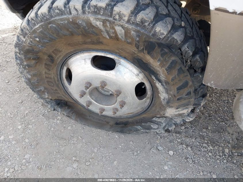 2007 Ford F-350 Lariat/Xl/Xlt VIN: 1FTWW33PX7EA09787 Lot: 43670683