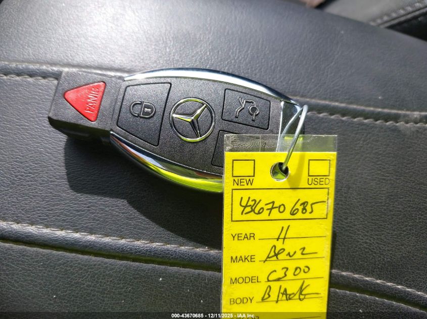 2011 Mercedes-Benz C 300 Luxury/Sport VIN: WDDGF5EB2BR168537 Lot: 43670685