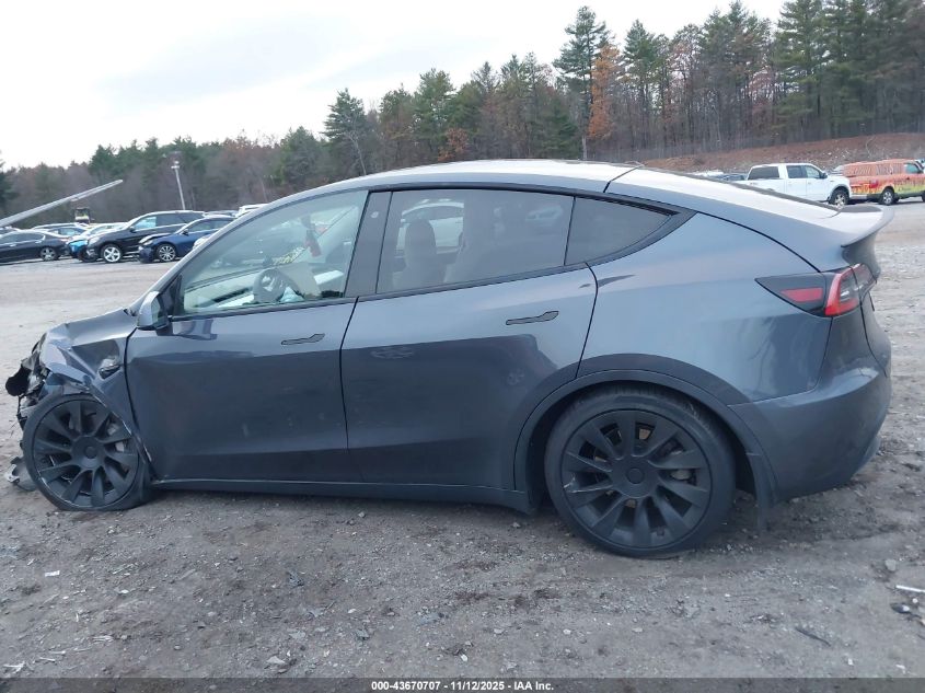 2021 Tesla Model Y Long Range Dual Motor All-Wheel Drive VIN: 5YJYGDEE2MF063246 Lot: 43670707