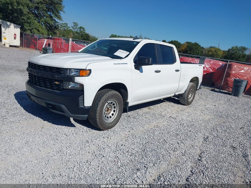 3GCUYAEF1KG273718 2019 CHEVROLET SILVERADO photo no. 2