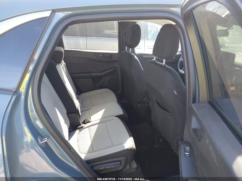 1FMCU9GNXPUA11254 2023 FORD ESCAPE photo no. 8