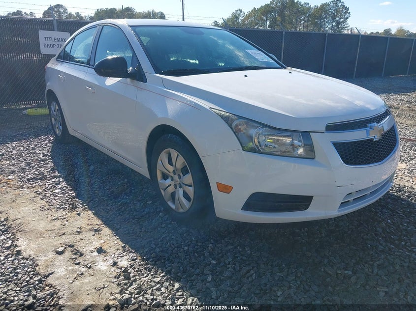 CHEVROLET CRUZE LS AUTO