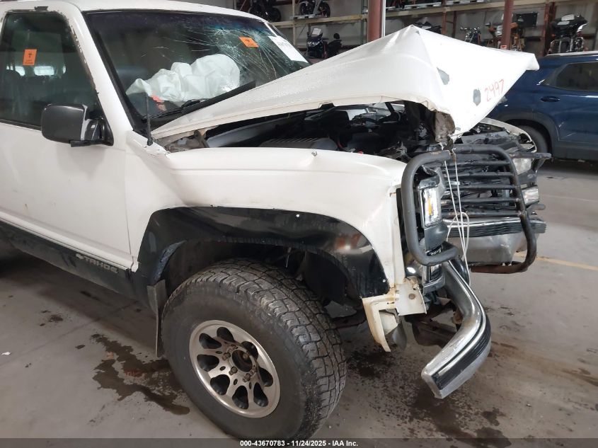 1999 Chevrolet Tahoe VIN: 3GNEK18RXXG158979 Lot: 43670783