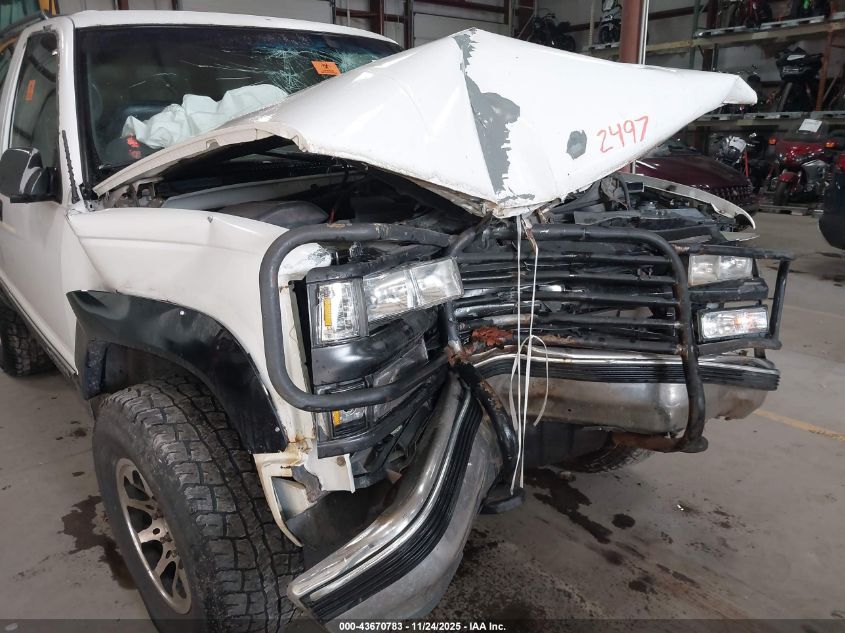 1999 Chevrolet Tahoe VIN: 3GNEK18RXXG158979 Lot: 43670783