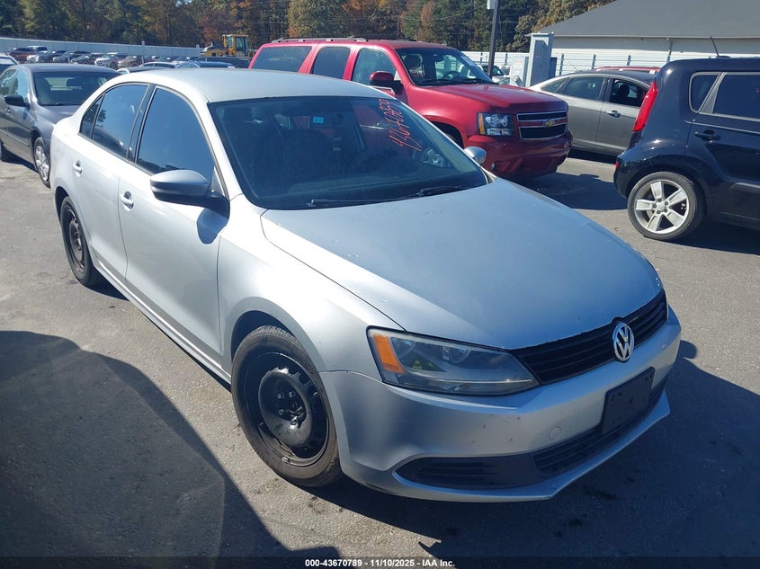 VOLKSWAGEN JETTA 2.5L SE