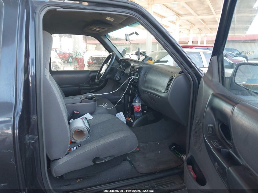 1FTYR14V02TA69373 2002 FORD RANGER photo no. 5