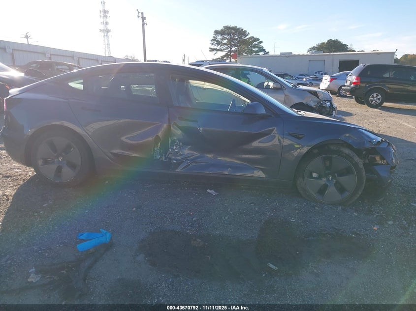 2023 Tesla Model 3 Rear-Wheel Drive VIN: 5YJ3E1EA1PF639117 Lot: 43670792