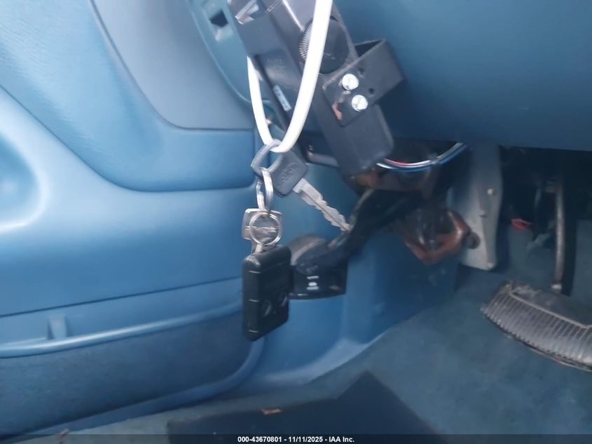 1995 Ford F350 VIN: 1FTJX35FXSKB34634 Lot: 43670801