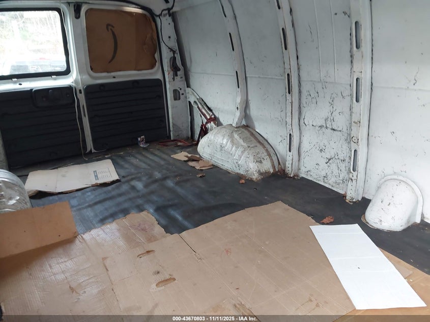 2014 GMC Savana 3500 Work Van VIN: 1GTZ7UCG1E1136884 Lot: 43670803