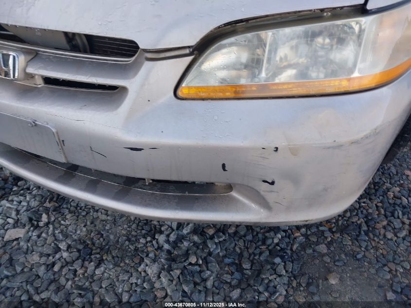 1999 Honda Accord Lx VIN: 1HGCG5647XA035852 Lot: 43670805