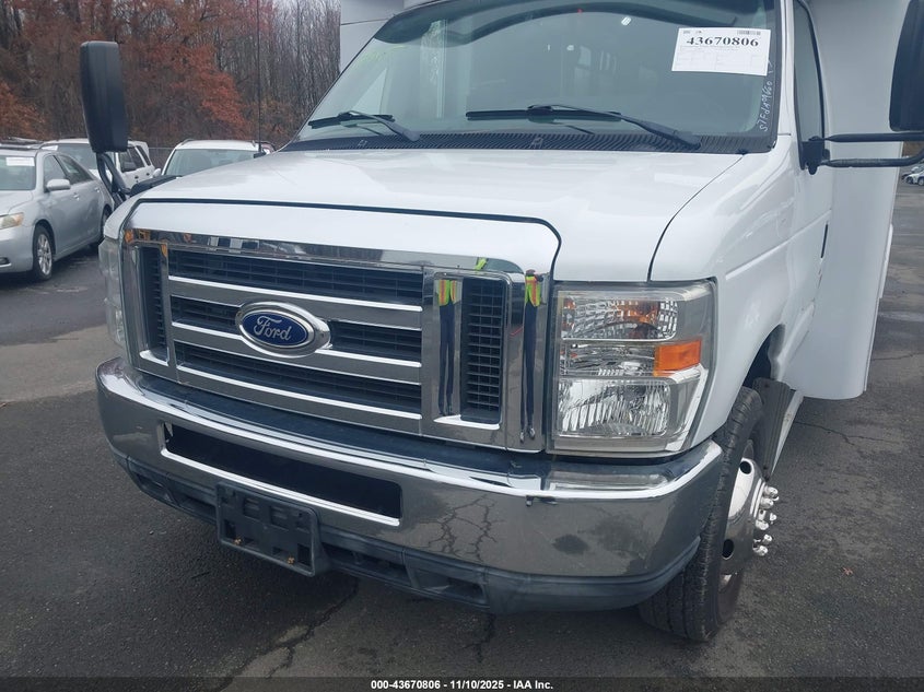1FDFE4FS7FDA09660 2015 FORD ECONOLINE photo no. 11