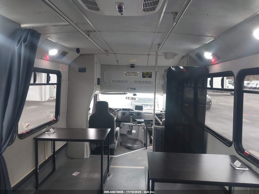 1FDFE4FS7FDA09660 2015 FORD ECONOLINE photo no. 24