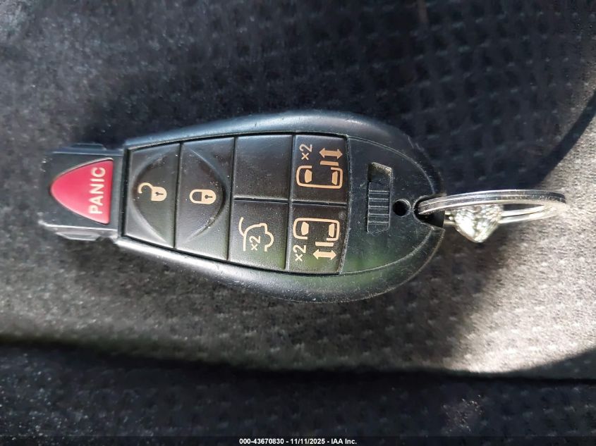 2014 Dodge Grand Caravan Sxt VIN: 2C4RDGCG7ER213957 Lot: 43670830