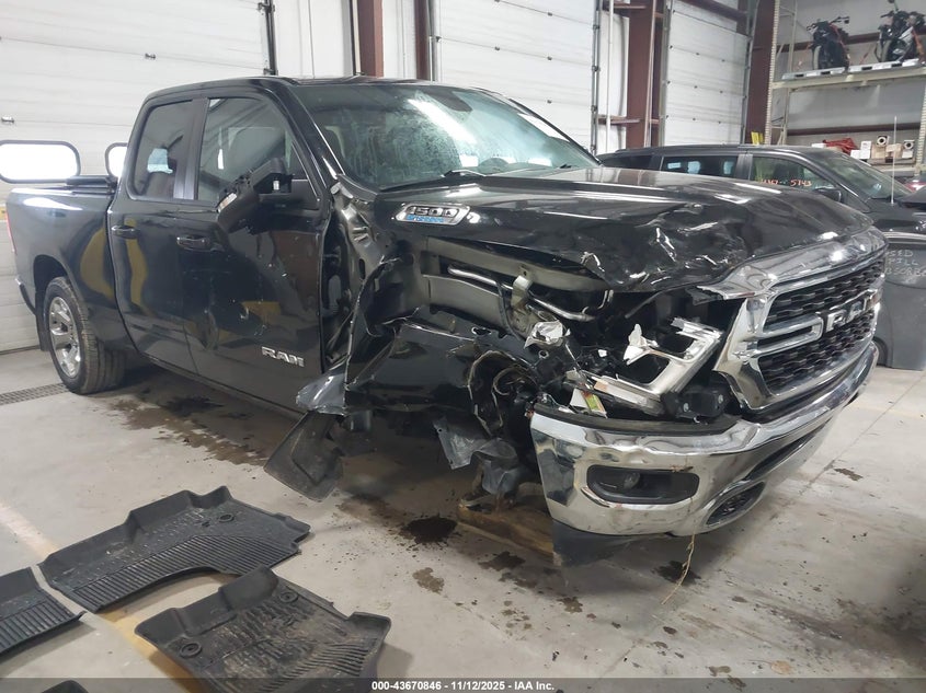 RAM 1500 BIG HORN 4X4 6 4 BOX