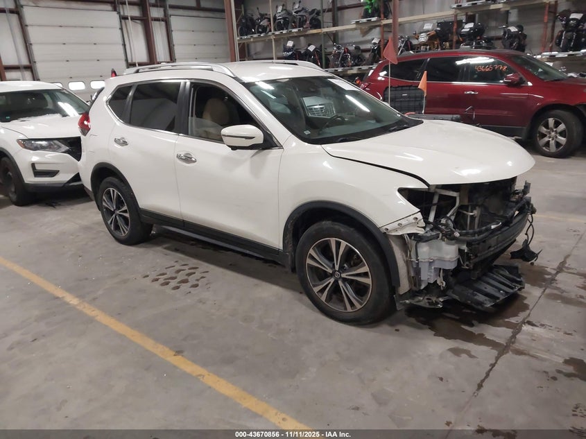 2020 NISSAN ROGUE SV INTELLIGENT AWD - JN8AT2MV5LW130942
