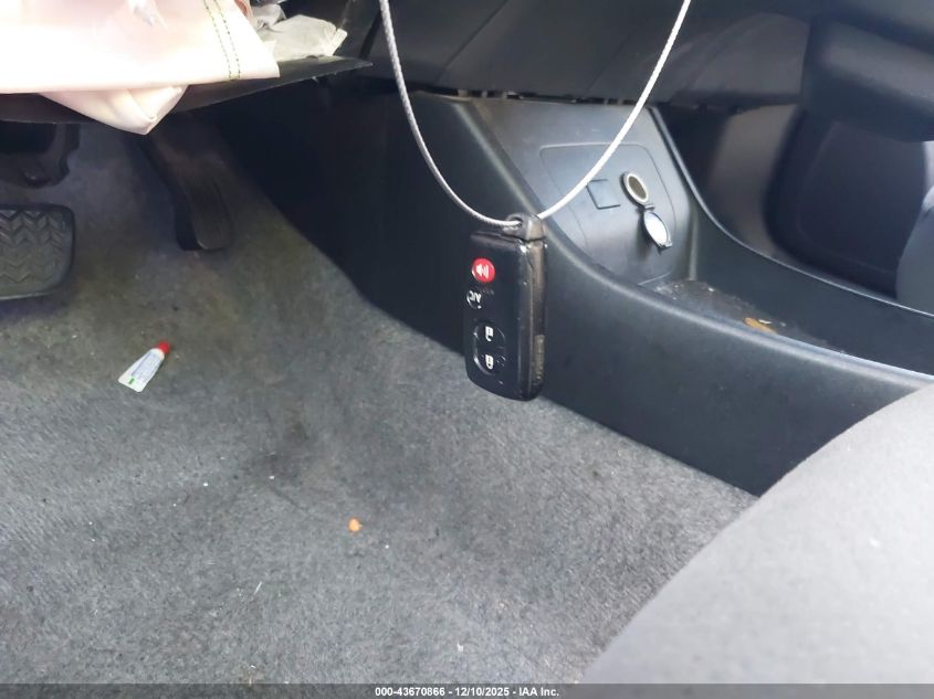 2014 Toyota Prius Three VIN: JTDKN3DU9E1743721 Lot: 43670866