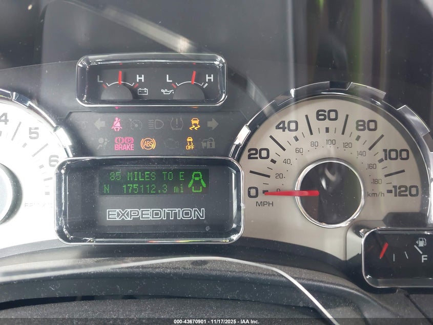 2014 Ford Expedition El King Ranch VIN: 1FMJK1H53EEF27556 Lot: 43670901