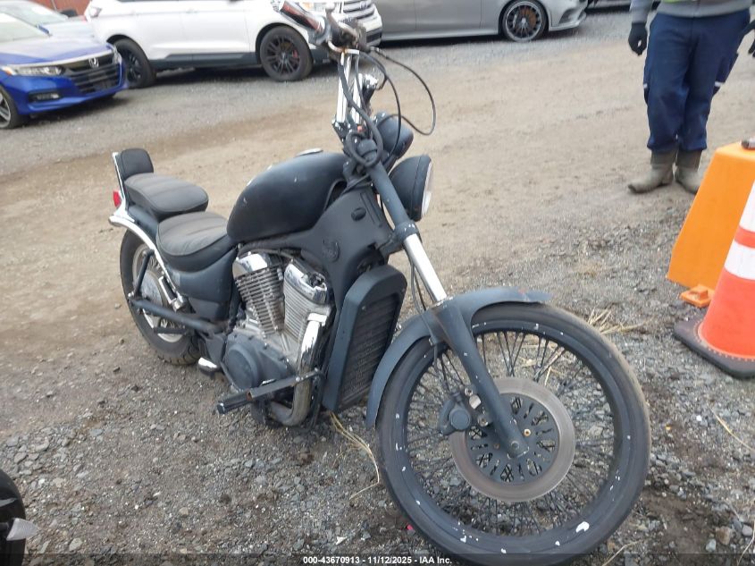 1993 Suzuki Vs800 Glp