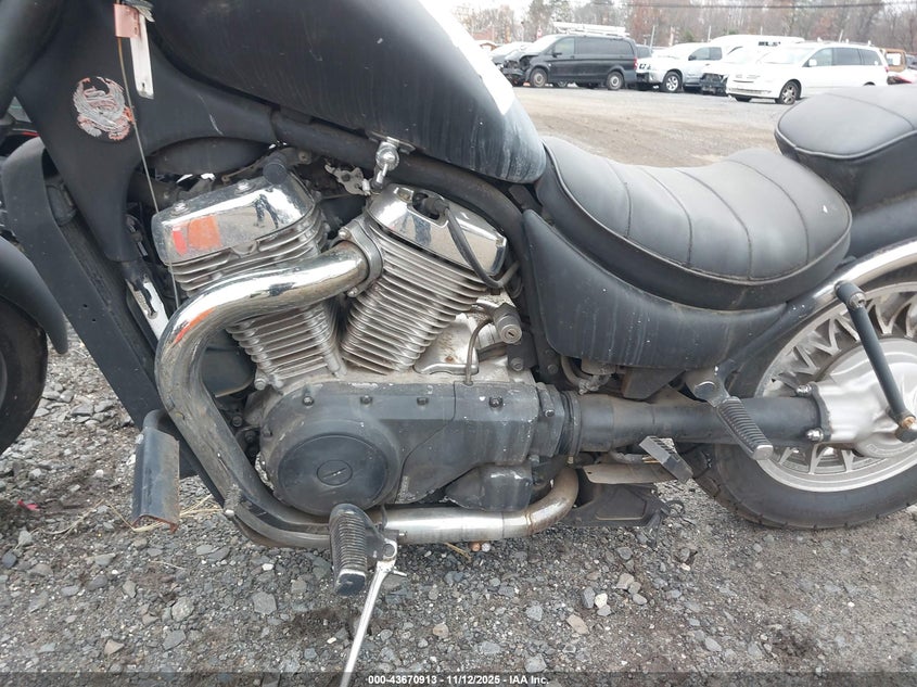 1993 Suzuki Vs800 Glp VIN: JS1VS52A3P2100329 Lot: 43670913