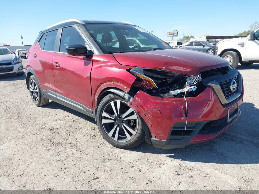 2019 NISSAN KICKS SR - 3N1CP5CU0KL562476