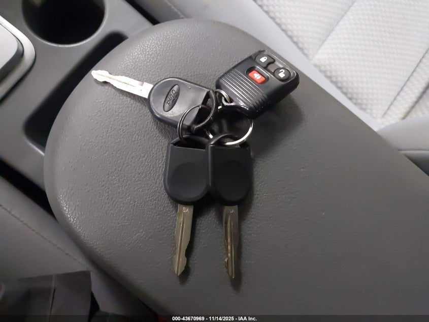 2005 Ford Freestyle Se VIN: 1FMZK04165GA48746 Lot: 43670969