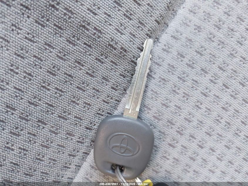 2005 Toyota Corolla Ce VIN: 2T1BR32E85C480472 Lot: 43670981