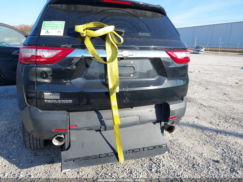 2018 CHEVROLET TRAVERSE LS - 1GNERFKW4JJ237433