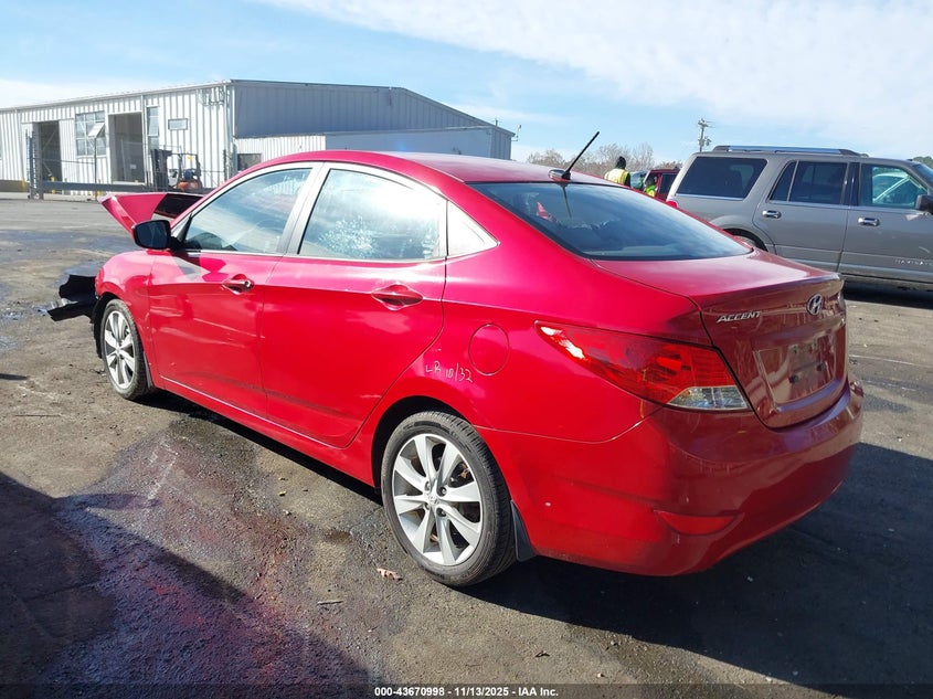 2013 HYUNDAI ACCENT GLS KMHCU4AEXDU341712