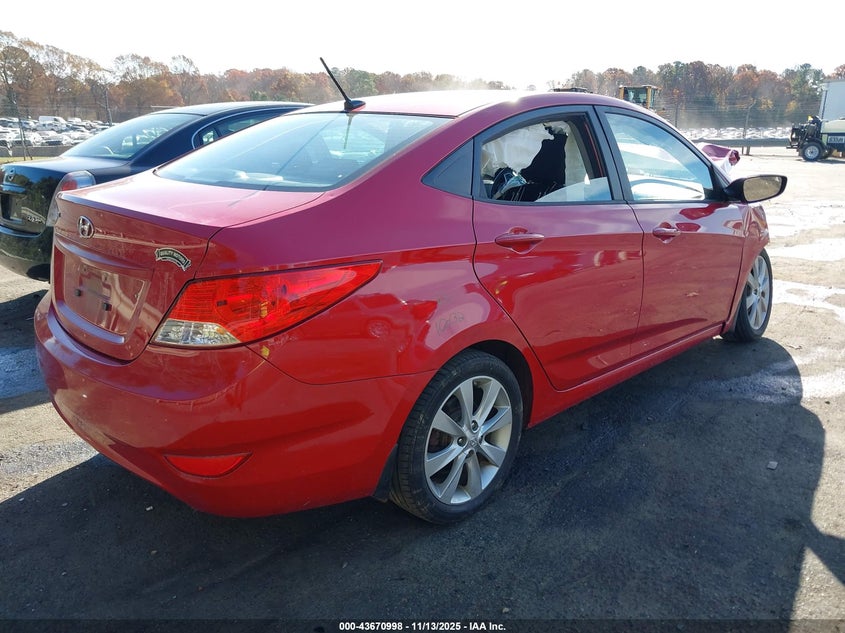 2013 HYUNDAI ACCENT GLS KMHCU4AEXDU341712