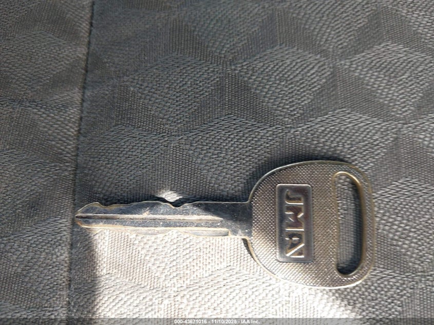 2005 GMC Envoy Xuv Sle VIN: 1GKET12S156184567 Lot: 43671016