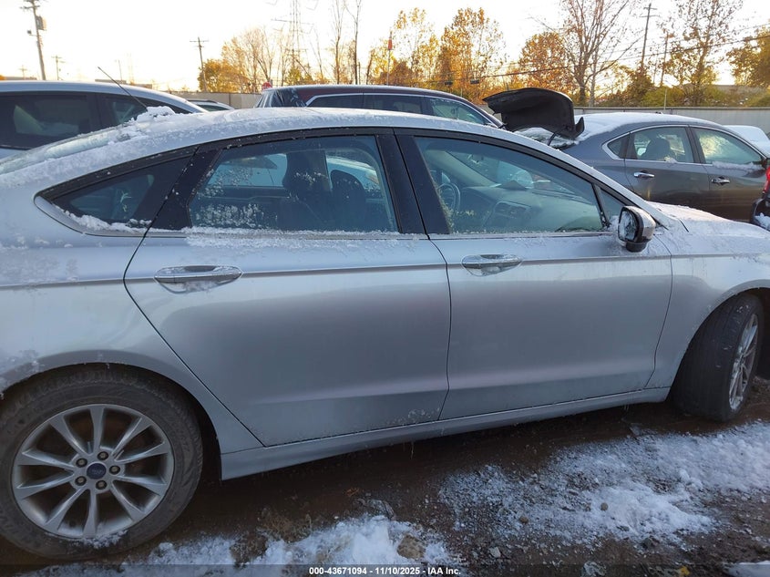 3FA6P0H79HR164758 2017 FORD FUSION photo no. 12